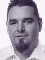 Porträt Sascha Schwabe